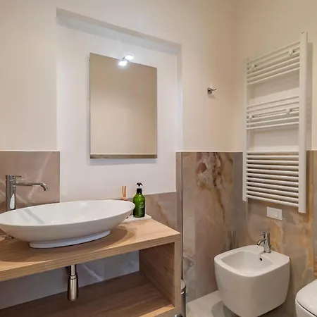 Cipro Vatican Luxury Escape 4*