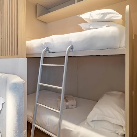 Cipro Vatican Luxury Escape Pensión