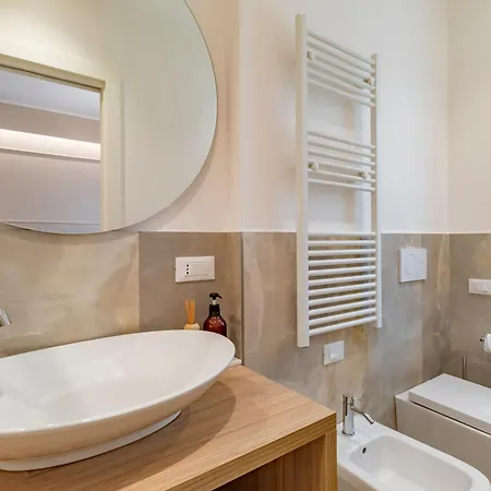 Cipro Vatican Luxury Escape Pensión 4*