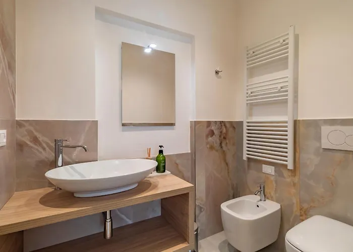 Cipro Vatican Luxury Escape 4*